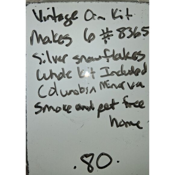 Vintage Plastic Canvas Ornaments Kit Silver Snowflakes 4 1/2" Circle 100% Orlon - Picture 7 of 7